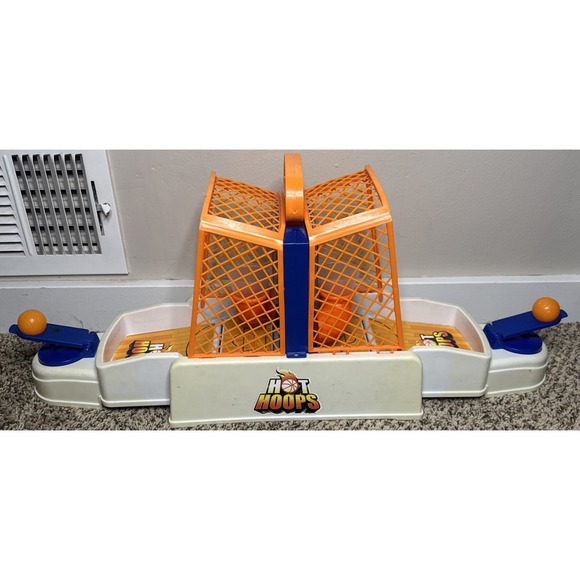 Vintage 1997 Hot Hoops‎ Tabletop Basketball Game With 2 Balls Not Electronic